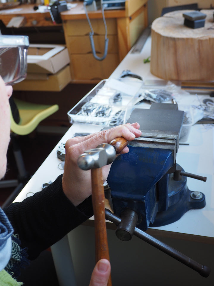 X2 Glow Necklace - Raw/Black/Gold - inSync design